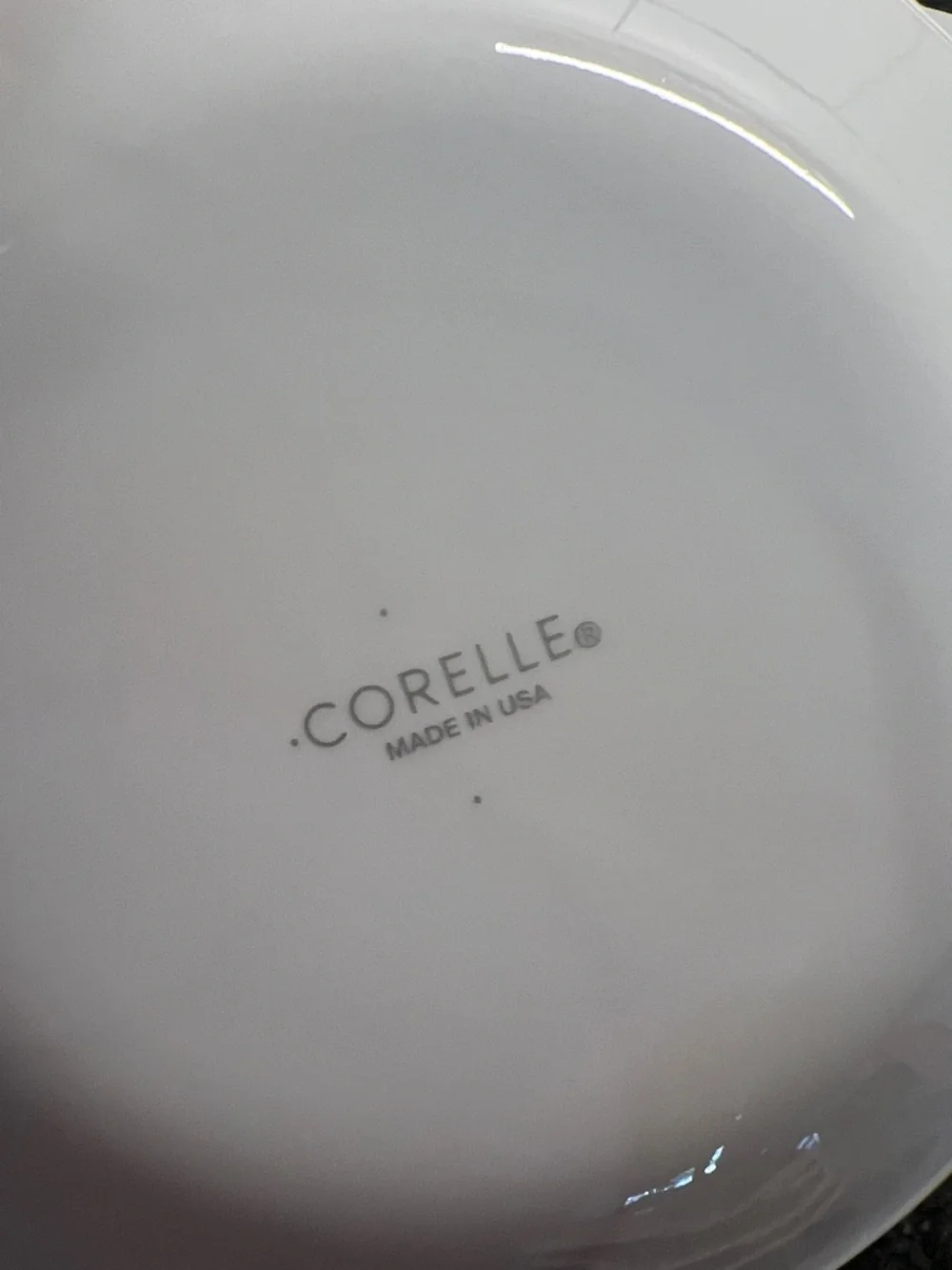 Set of 4 Vintage Corelle 7”salad Plates with Red and Gray Swirl Accent. Like new